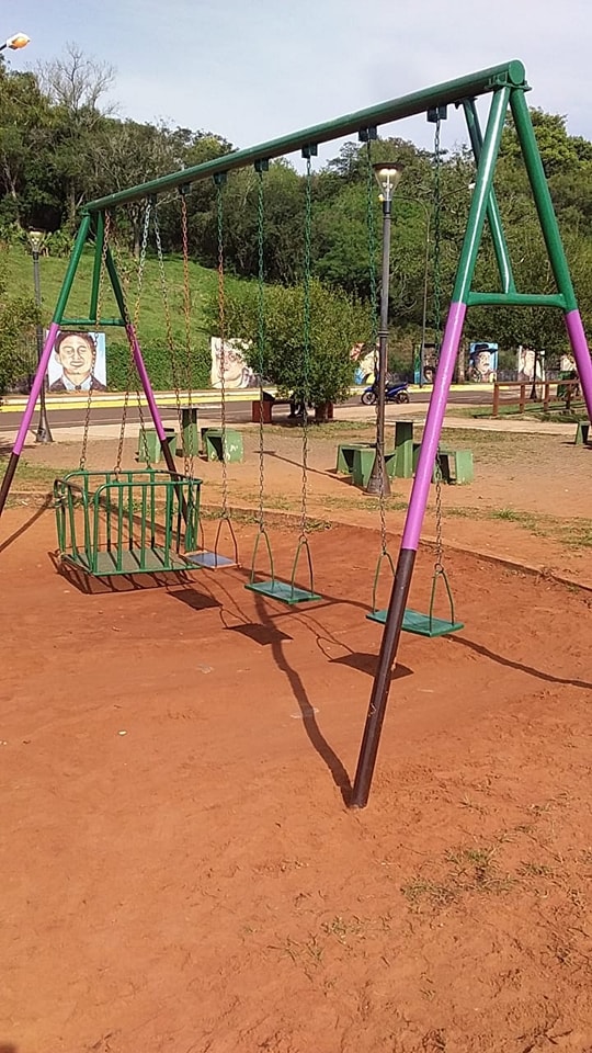 PLAZAS: JUEGOS RENOVADOS