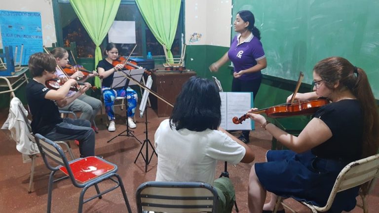 La Escuela Municipal de Música, retomó las clases luego de las vacaciones invernales. La Escuela Municipal de Música, retomó las clases luego de las vacaciones invernales.