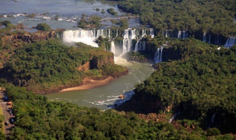 Jornada estable con una temperatura máxima que llegará a los 23 °C Jornada estable con una temperatura máxima que llegará a los 23 °C
