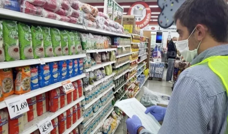 La inflación en Argentina acumula casi 50% en lo que va del año y cerraría el 2022 con más del 90%