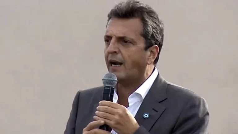 Sergio Massa confirmó que Eduardo Setti sigue como secretario de Finanzas y que Daniel Marx se suma a su equipo económico Sergio Massa confirmó que Eduardo Setti sigue como secretario de Finanzas y que Daniel Marx se suma a su equipo económico