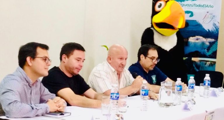 Se realizó el lanzamiento oficial del “Black Friday Iguazú Maravilla del Mundo” Se realizó el lanzamiento oficial del “Black Friday Iguazú Maravilla del Mundo”