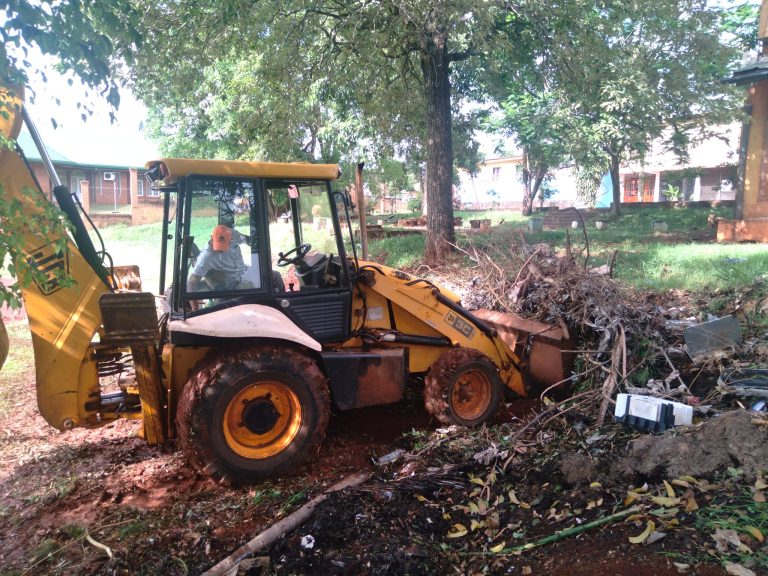CONTINUAMOS CON LOS OPERATIVO DE LIMPIEZA URBANA