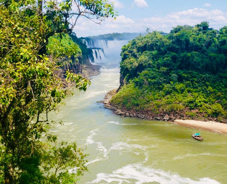 TURISMO: Río, playas, naturaleza y baile: todo lo que podés hacer en Misiones durante este verano