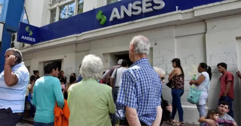 Desde Anses recuerdan que el trámite de la nueva Moratoria Previsional “es gratuito y no requiere de gestores”