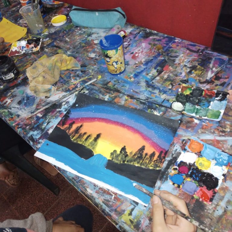 CONTINUAMOS CON LOS TALLERES DE ARTE