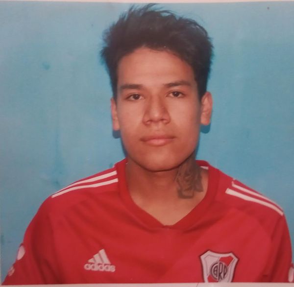 Buscamos a DENIS HERMINDO BAREIRO de Puerto Esperanza