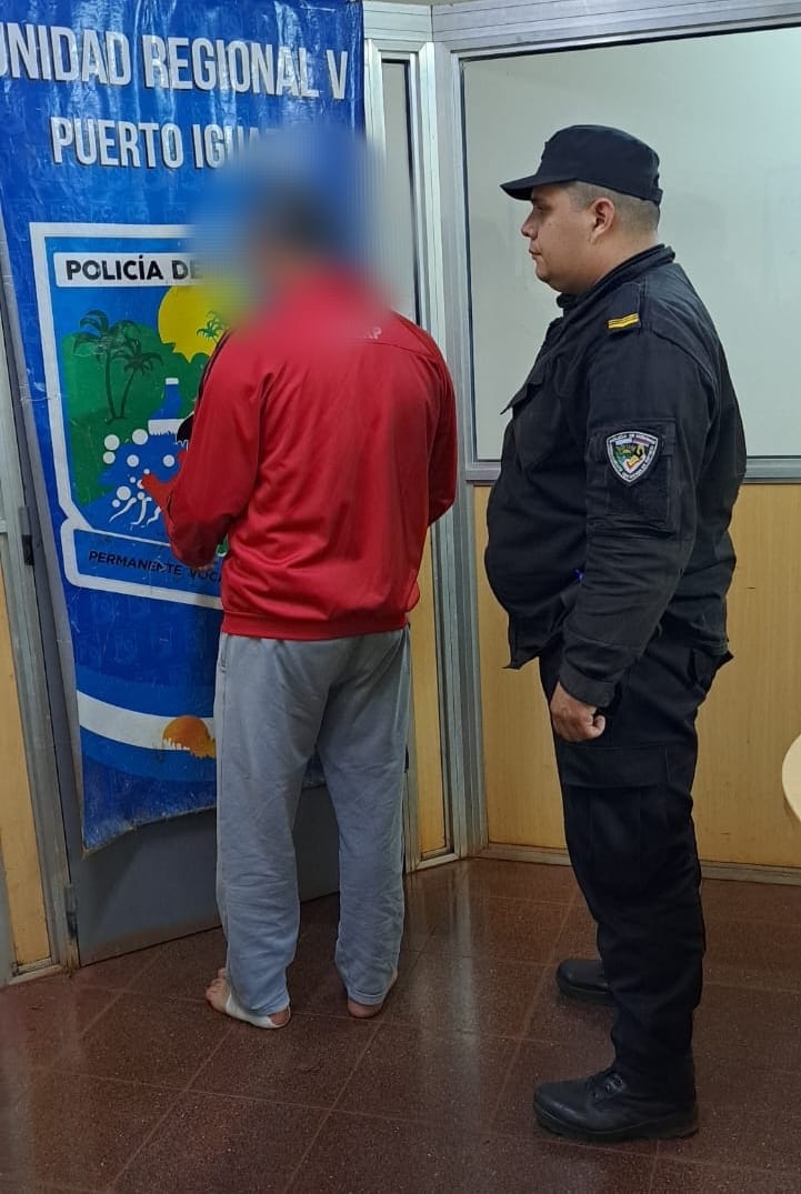 Detuvieron a un hombre que agredió a su mujer y efectuó disparos contra efectivos policiales