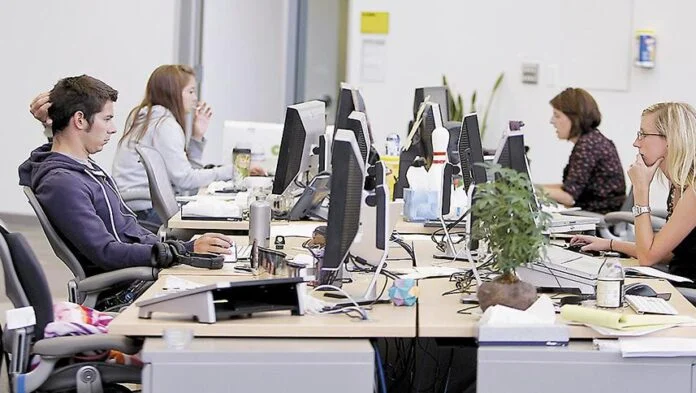 Más del 60% de la población argentina percibió un ingreso promedio de $123.782 en el primer trimestre del año