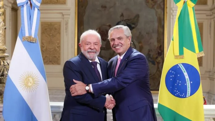 Alberto Fernández viaja a Brasil para reunirse con Lula Da Silva: importaciones, FMI y acuerdo Mercosur-Unión Europea, los temas en agenda