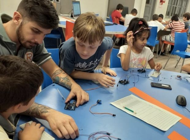 Más países se interesan por la educación disruptiva que se aplica en la provincia Más países se interesan por la educación disruptiva que se aplica en la provincia