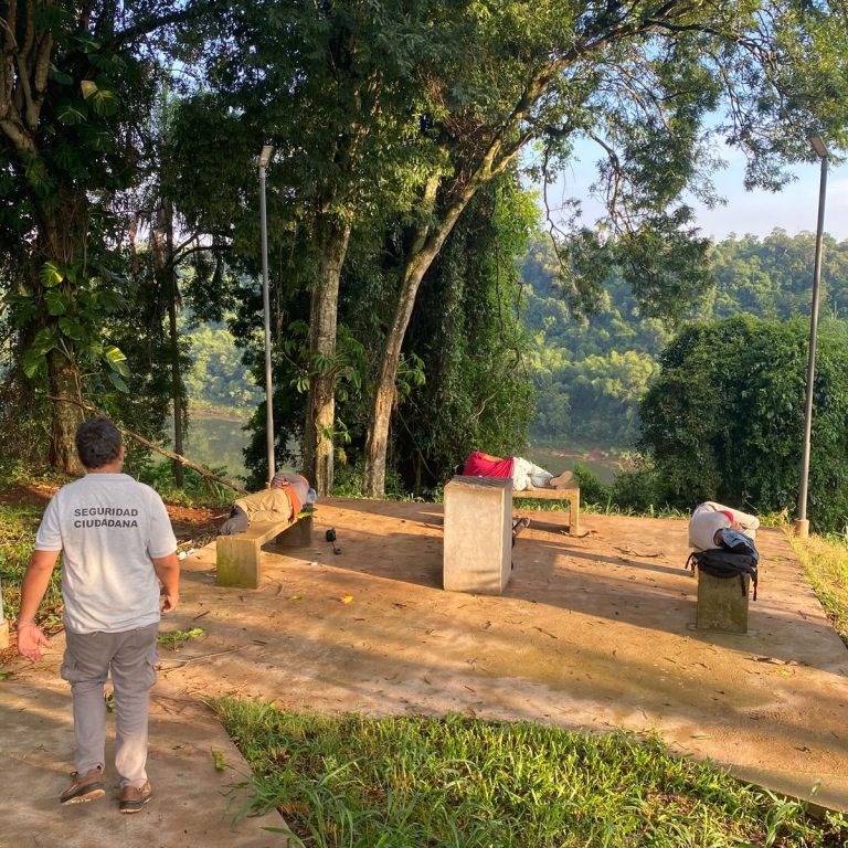 El cuidado de los espacios públicos también es parte de la convivencia.