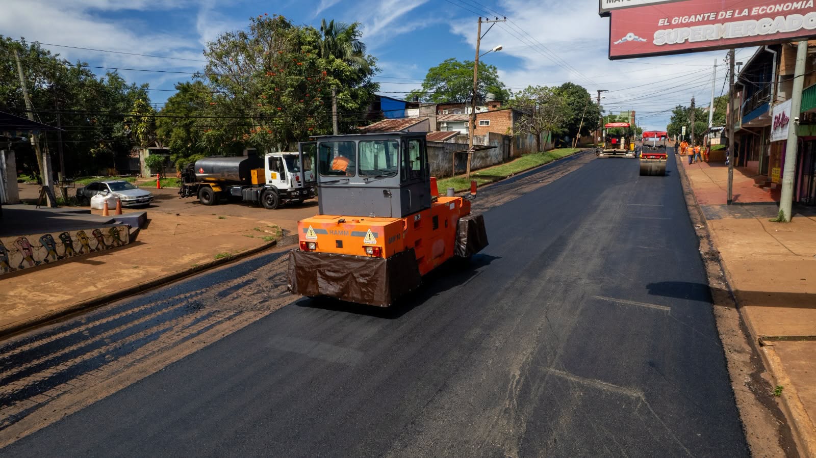 IGUAZÚ: ASFALTADO EN TRAMOS DE LA AV. NESTOR KIRCHNER